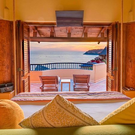 Отель Hilton Grand Vacations Club Сиуатанехо Экстерьер фото