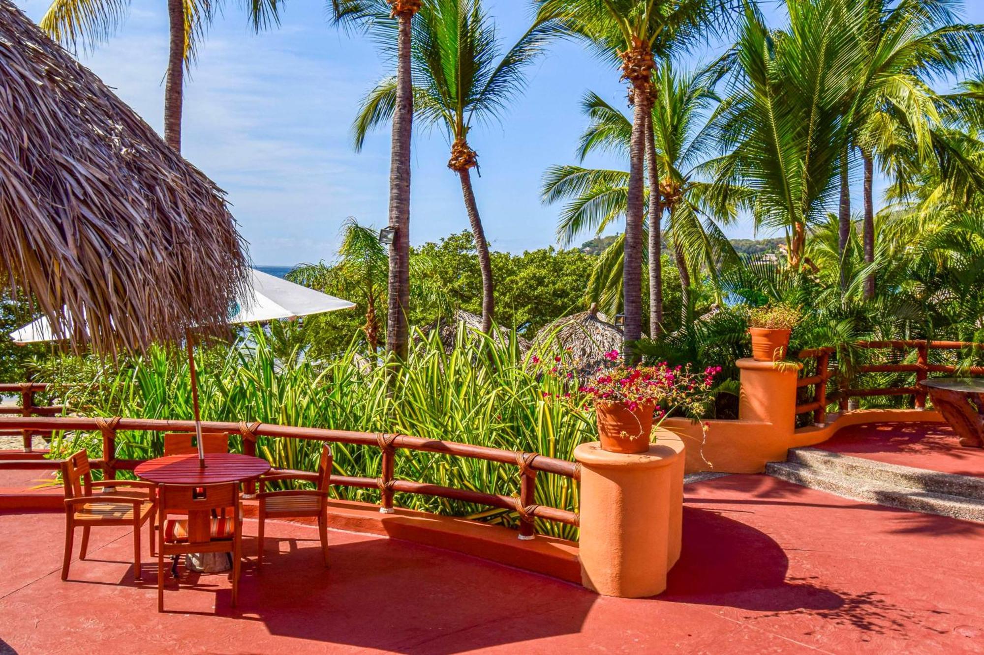 Отель Hilton Grand Vacations Club Сиуатанехо Экстерьер фото